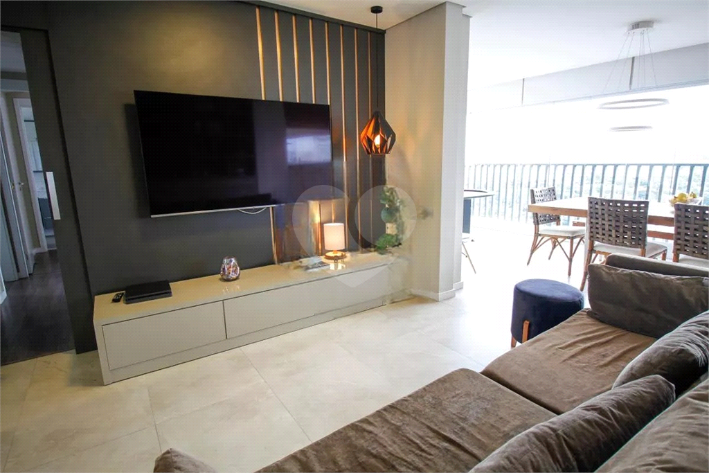 APARTAMENTO em PINHEIROS