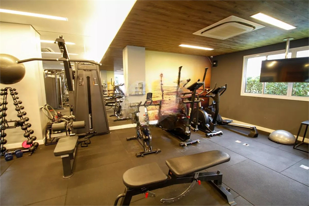 APARTAMENTO em PINHEIROS