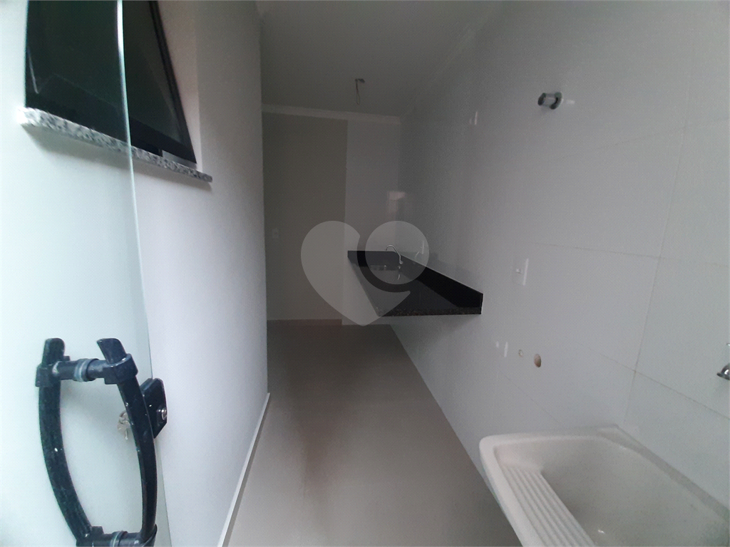 Apartamento com 37m2, 2 quartos, banheiro, sala, cozinha, SEM vaga