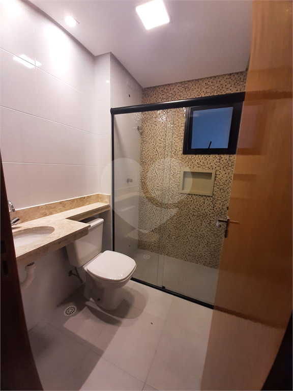 Apartamento com 37m2, 2 quartos, banheiro, sala, cozinha, SEM vaga