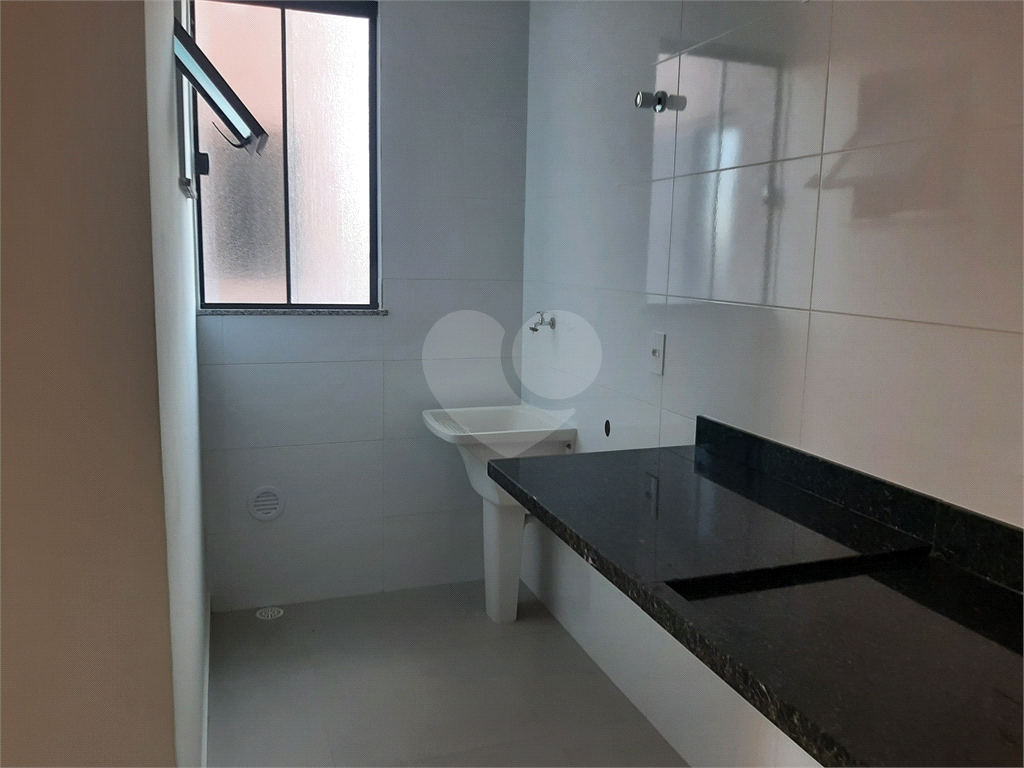 Apartamento com 37m2, 2 quartos, banheiro, sala, cozinha, COM vaga