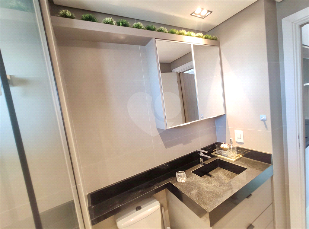 APARTAMENTO em PINHEIROS