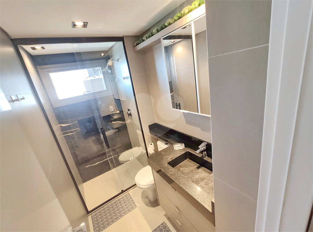 APARTAMENTO em PINHEIROS