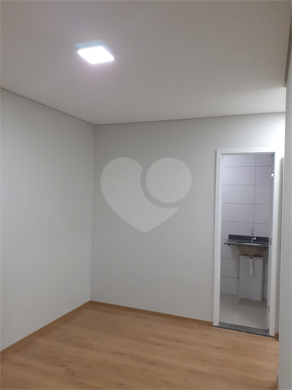 Apartamento à venda com 2 quartos, 70m² - Foto 13