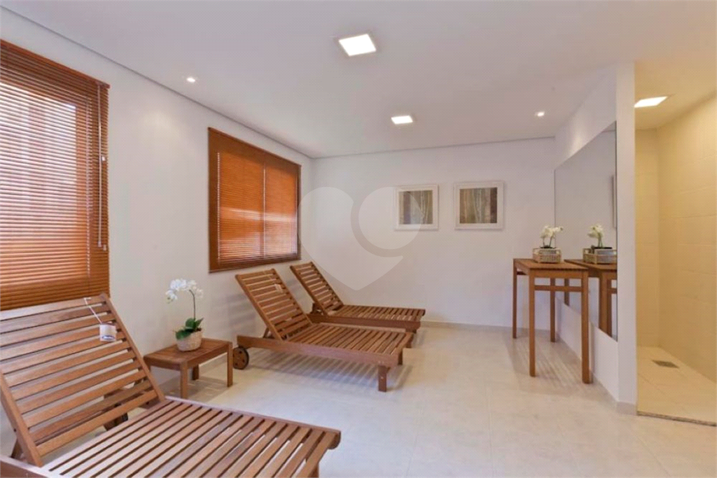 APARTAMENTO em SANTA CECÍLIA
