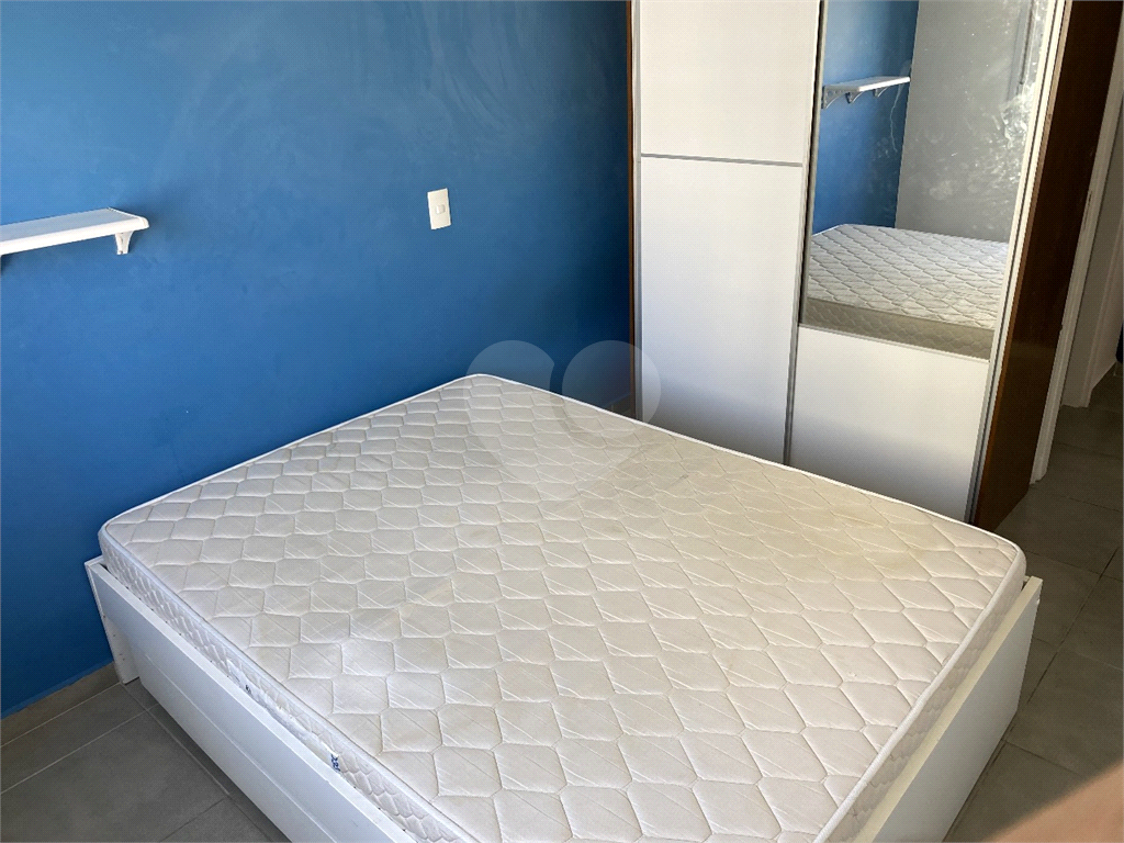 APARTAMENTO em SANTA CECÍLIA