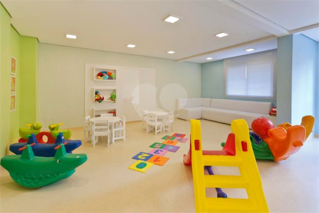 APARTAMENTO em SANTA CECÍLIA