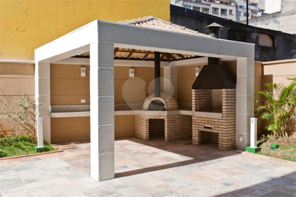 APARTAMENTO em SANTA CECÍLIA