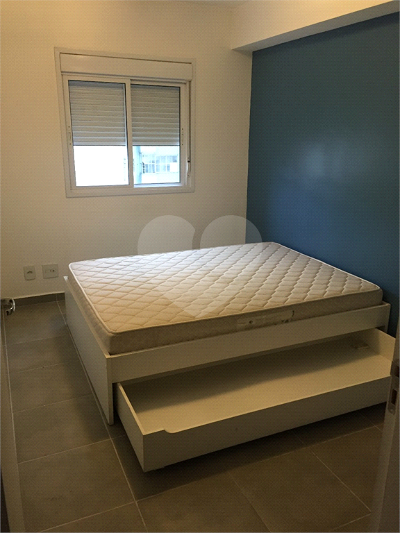 APARTAMENTO em SANTA CECÍLIA