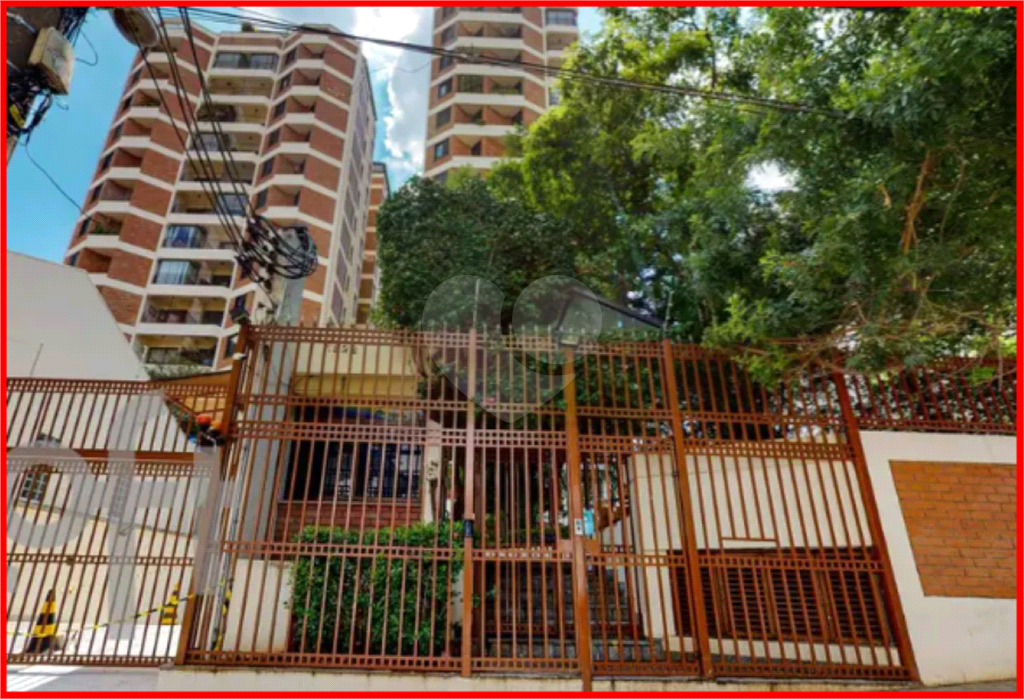 APARTAMENTO em LAPA