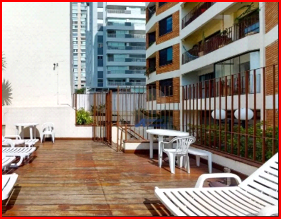 APARTAMENTO em LAPA
