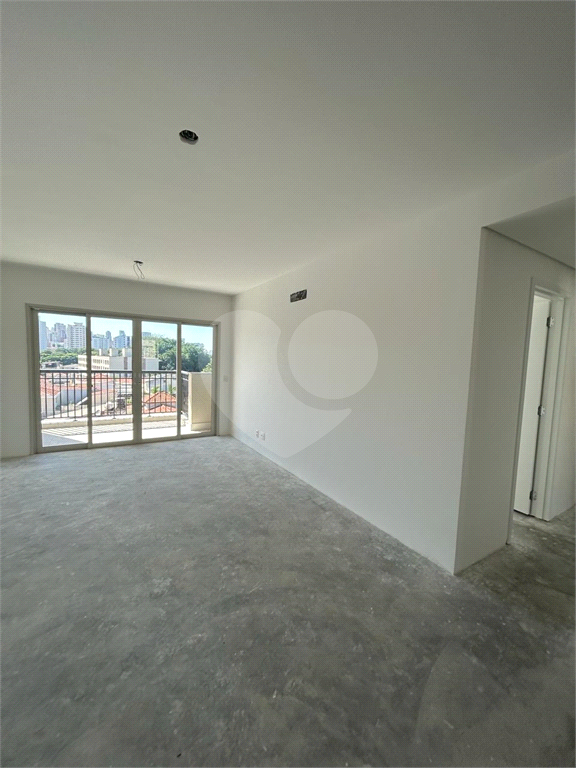 APARTAMENTO em SANTANA