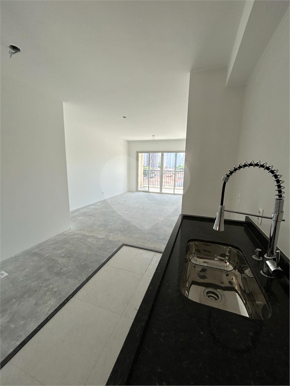 APARTAMENTO em SANTANA