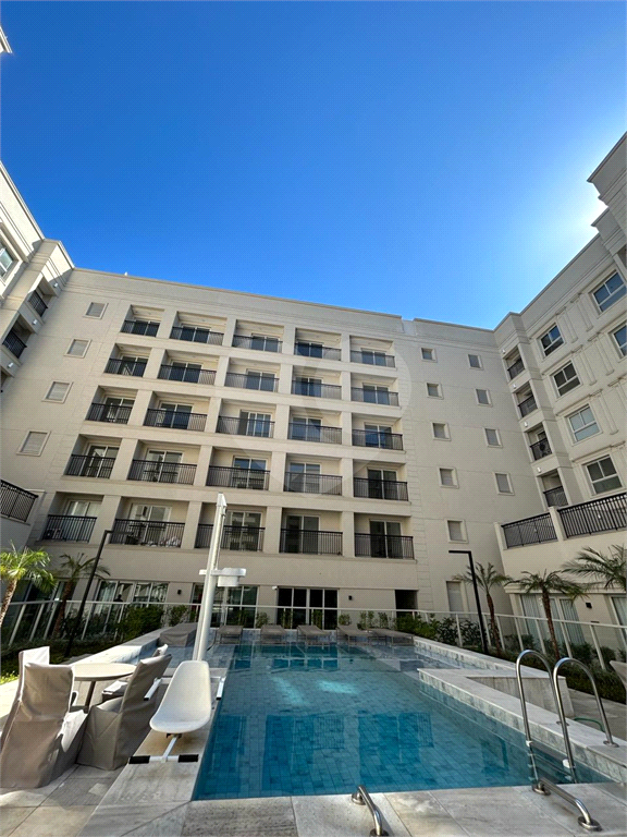 APARTAMENTO em SANTANA