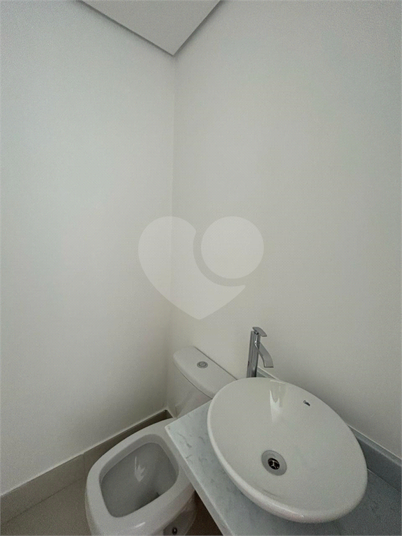 APARTAMENTO em SANTANA