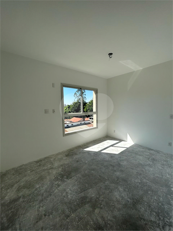 APARTAMENTO em SANTANA
