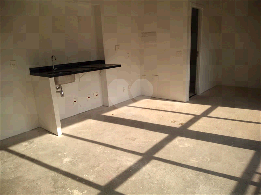  LARGO DO AROUCHE - 43 M² COM 1 DORMITÓRIO E VARANDA ESTENDIDA -