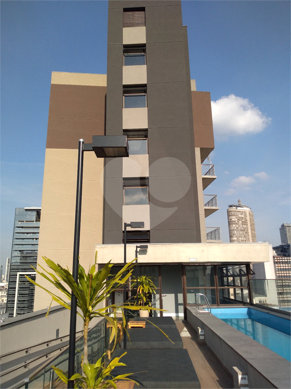  LARGO DO AROUCHE - 43 M² COM 1 DORMITÓRIO E VARANDA ESTENDIDA -