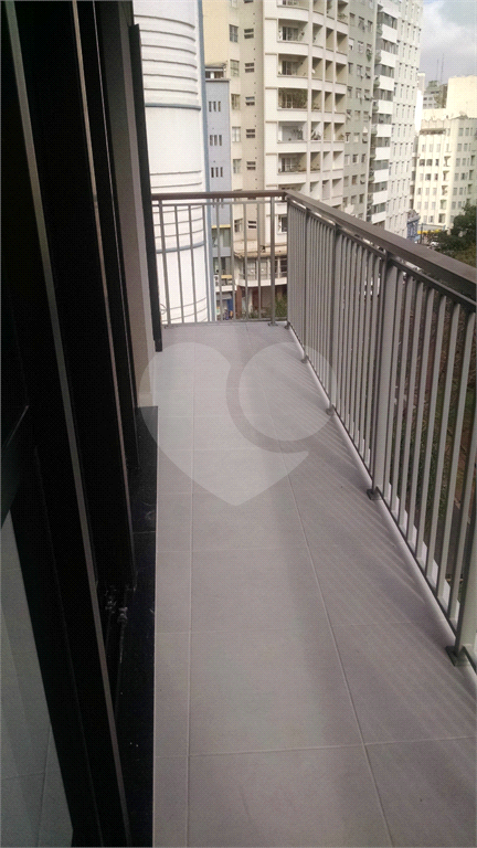 LARGO DO AROUCHE - 43 M² COM 1 DORMITÓRIO E VARANDA ESTENDIDA -