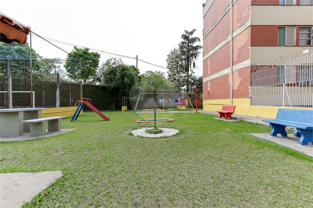APARTAMENTO em JAÇANÃ