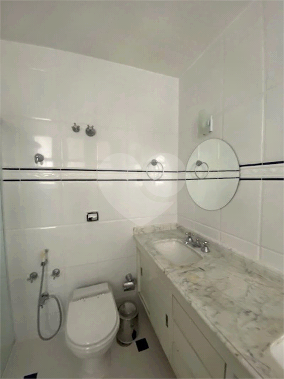 APARTAMENTO em JARDIM PAULISTA