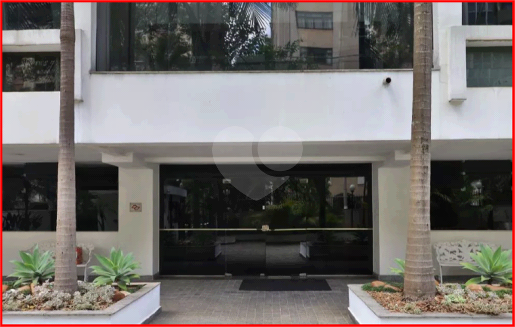 APARTAMENTO em JARDIM PAULISTA