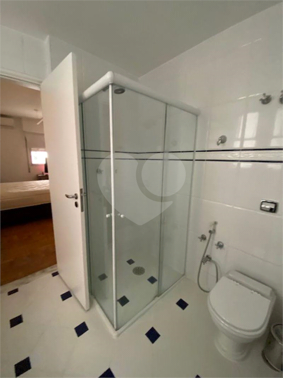 APARTAMENTO em JARDIM PAULISTA