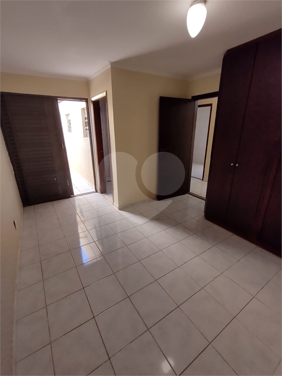 Casa à venda e aluguel com 4 quartos, 197m² - Foto 15