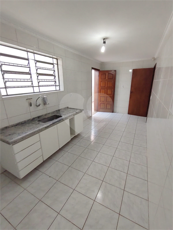 Casa à venda e aluguel com 4 quartos, 197m² - Foto 4