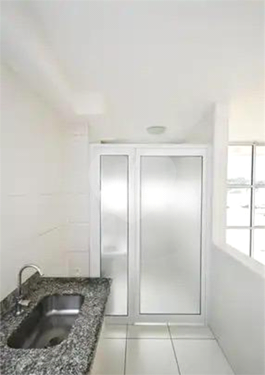 Apartamento na Vila Maria com 2 quartos. 