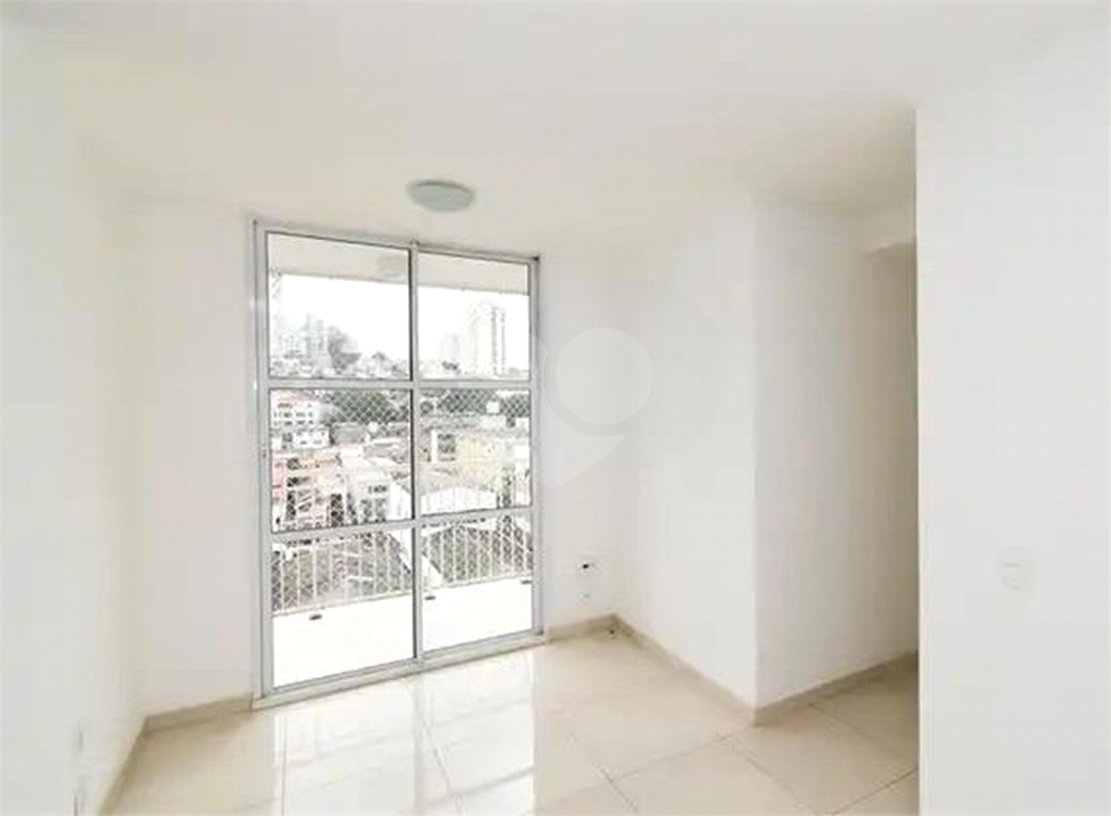Apartamento na Vila Maria com 2 quartos. 