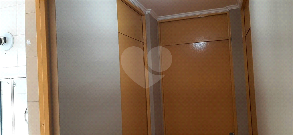 Apartamento à venda com 3 quartos, 75m² - Foto 20