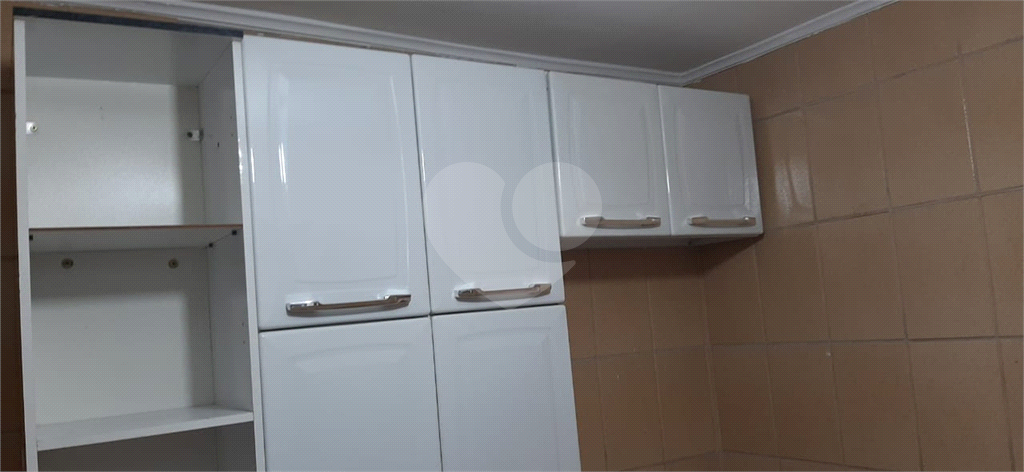 Apartamento à venda com 3 quartos, 75m² - Foto 24