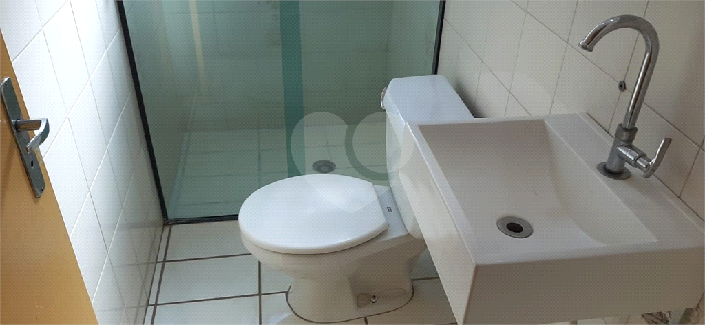 Apartamento à venda com 3 quartos, 75m² - Foto 13