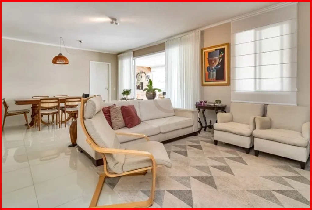 APARTAMENTO em MORUMBI