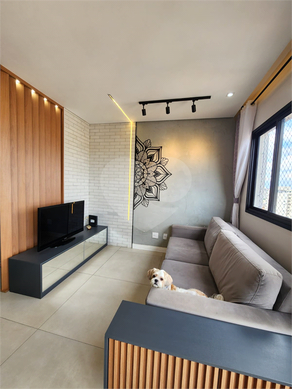 APARTAMENTO em VILA GUILHERME
