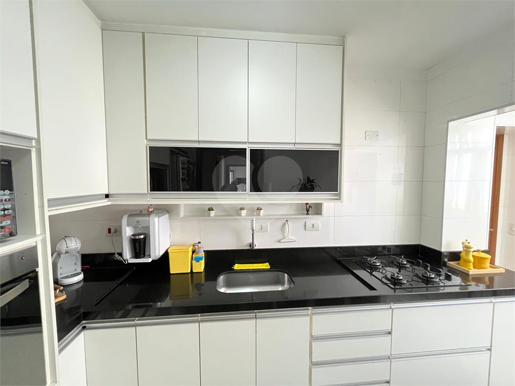 Apartamento Amplo e Sofisticado com 3 Dormitórios – Localização Privilegiada