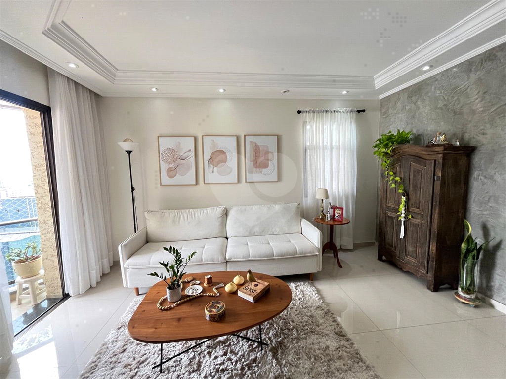 Apartamento Amplo e Sofisticado com 3 Dormitórios – Localização Privilegiada
