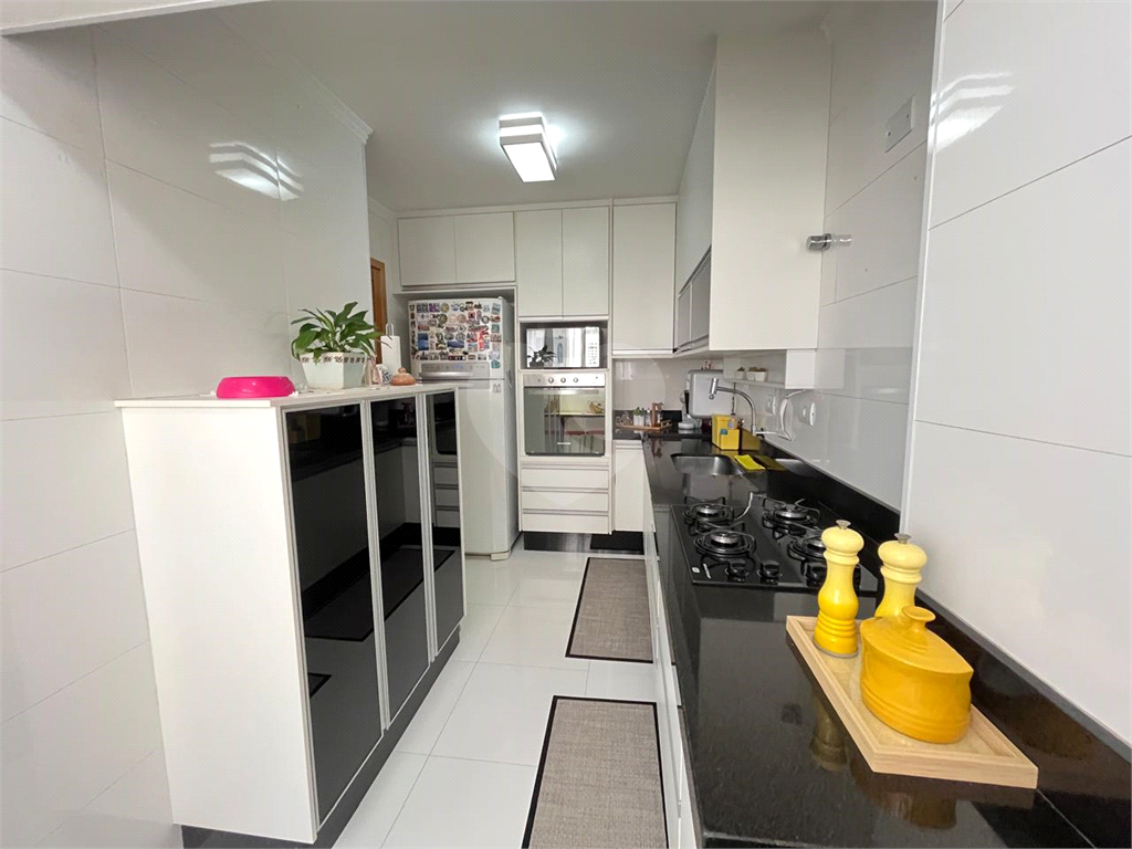 Apartamento Amplo e Sofisticado com 3 Dormitórios – Localização Privilegiada