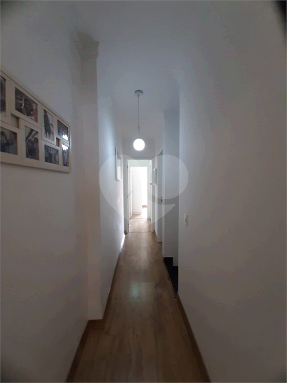 Sobrado na Vila Aurora com 112m2, 3 quartos, sendo 2 suítes, sala, cozinha, 3 banheiros e 2 vagas