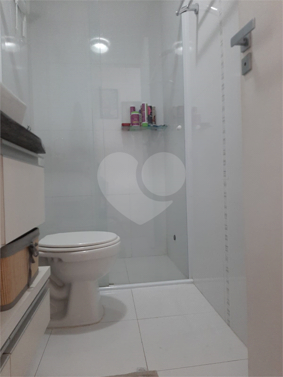 Sobrado na Vila Aurora com 112m2, 3 quartos, sendo 2 suítes, sala, cozinha, 3 banheiros e 2 vagas