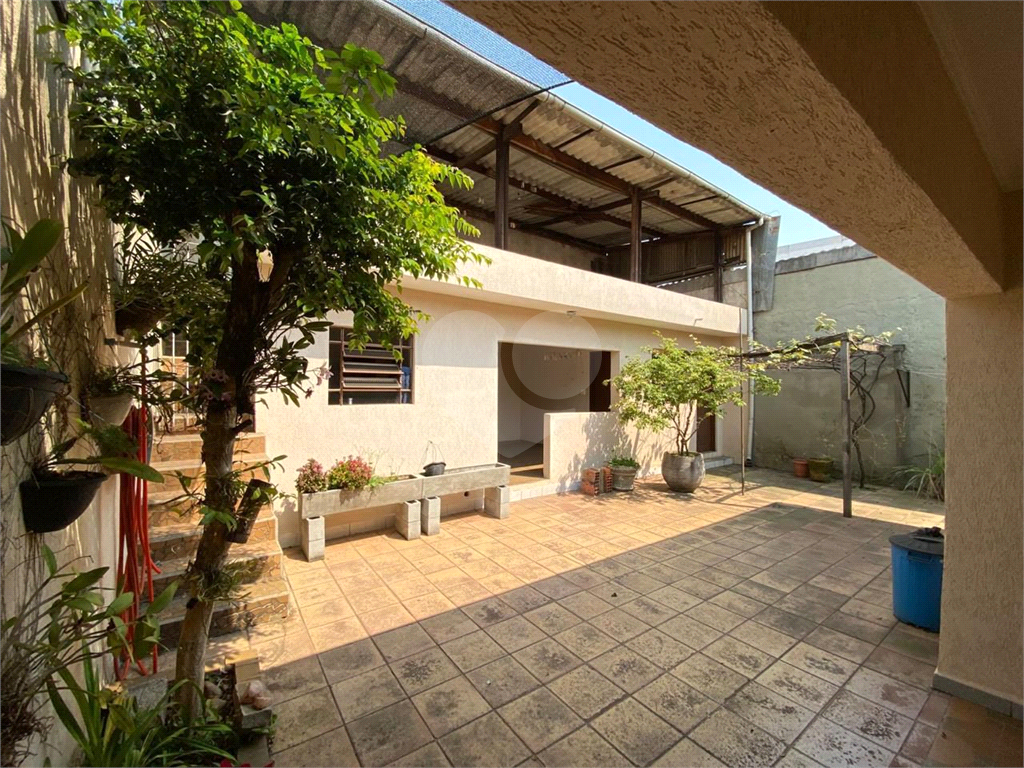 CASA em VILA BARROS