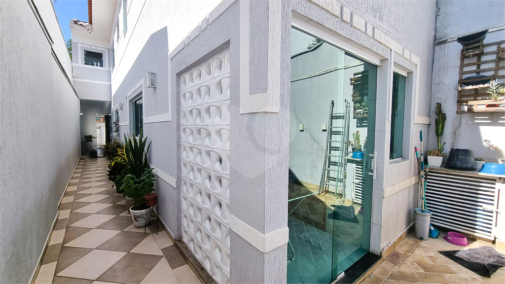 Sobrado 3 suites - 4 vagas e area gourmet - 9 minutinhos do metro tucuruvi. 