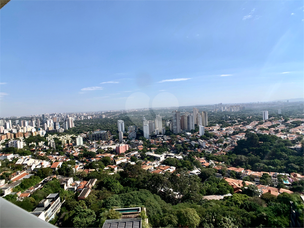 Apartamento à venda na Vila Madalena