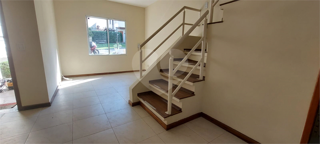 CONDOMÍNIO em CONDOMÍNIO GRANJA VIANA II