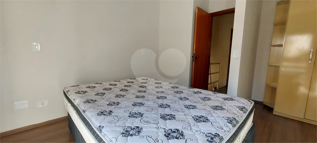 CONDOMÍNIO em CONDOMÍNIO GRANJA VIANA II