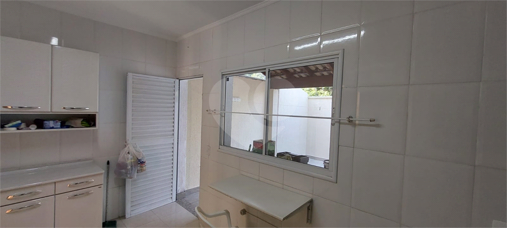 CONDOMÍNIO em CONDOMÍNIO GRANJA VIANA II