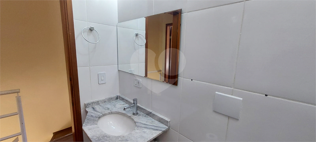 CONDOMÍNIO em CONDOMÍNIO GRANJA VIANA II