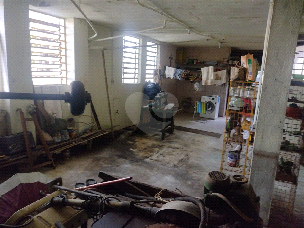 Casa e ou terreno bairro do  Tremembé