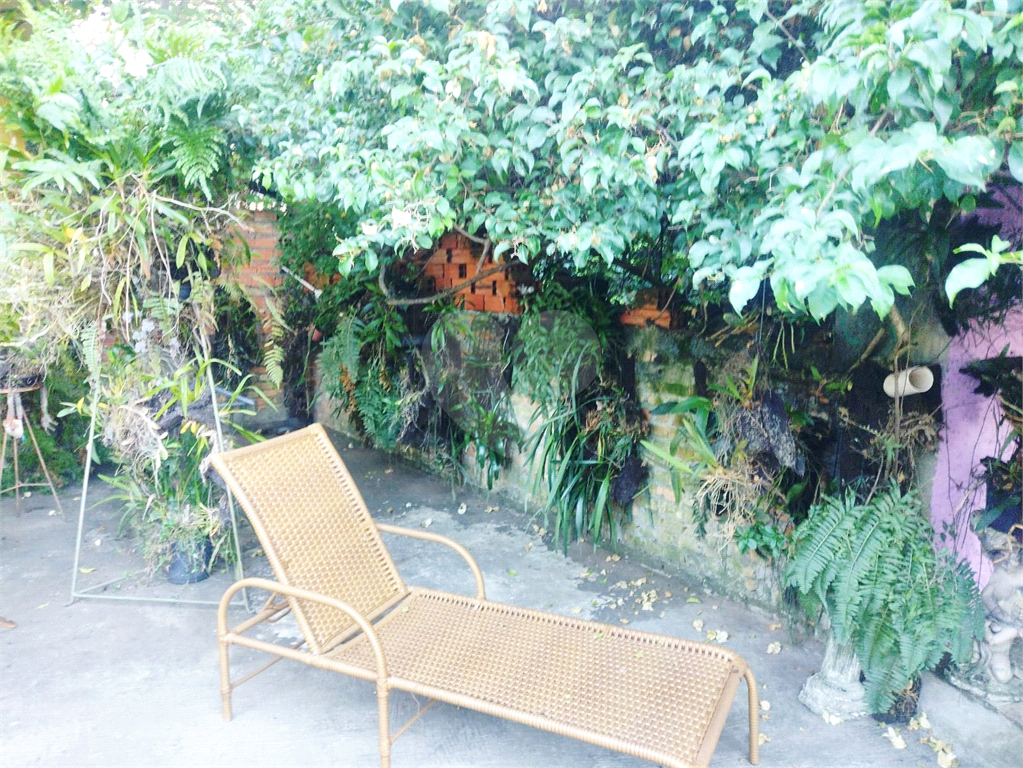 Casa e ou terreno bairro do  Tremembé